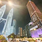 Tropicana The Residence Klcc By Rooftop Skypool