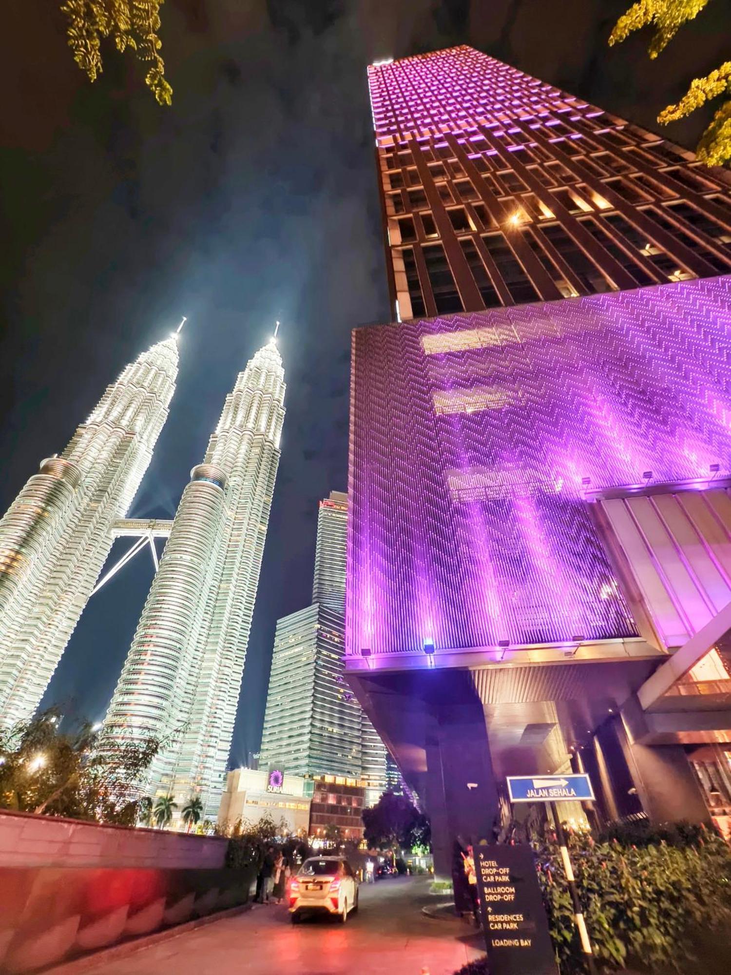 Tropicana The Klcc By Rooftop Skypool Pangsapuri Kuala Lumpur